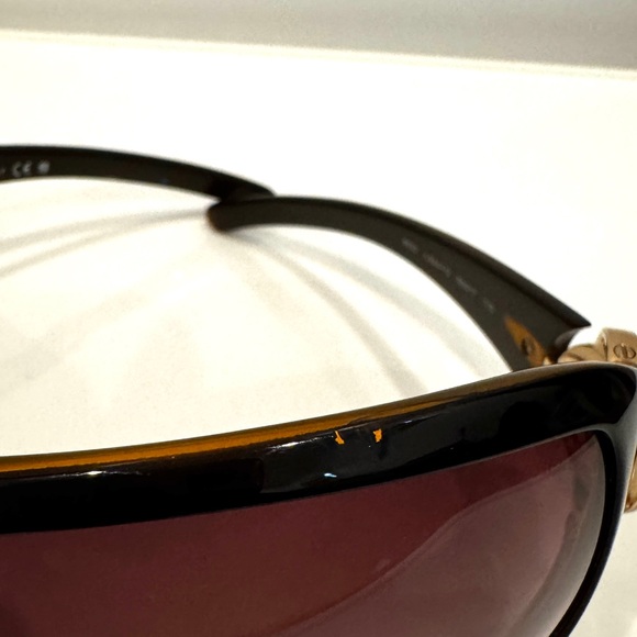 Chanel 6023 9934/13 Sunglasses, Dark Brown w/Gold CC Logo, gradient lenses, Case - Picture 9 of 9